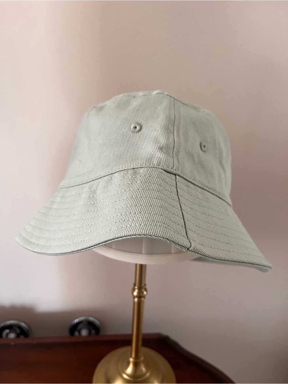 H&M Light Sage Green Cotton Bucket Hat.